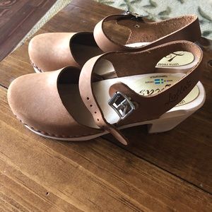 Lotta from Stockholm Nubuck Clogs